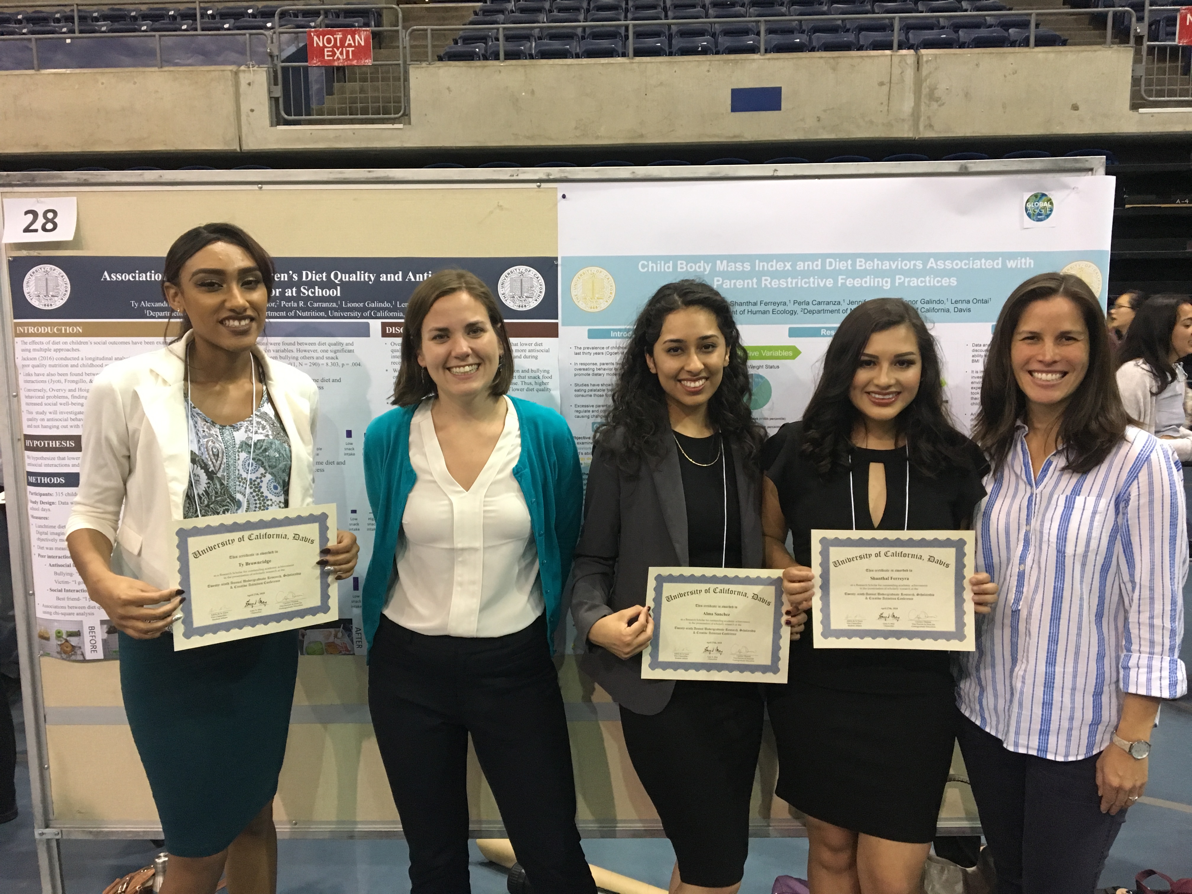 Lab team at the UC Davis 2018 Undergraduate Research Conference. 